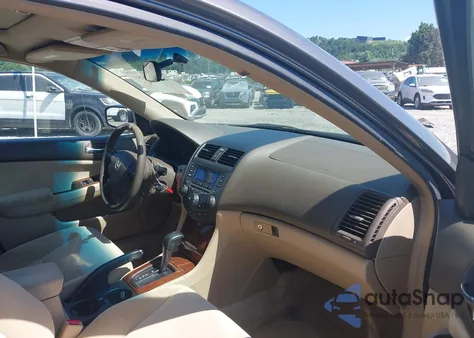 2016 Honda Accord Touring from USA, damaged, VIN 1HGCR3F9XGA031692